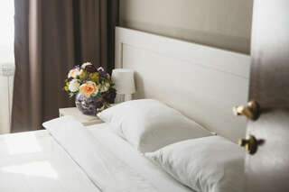 Отель Исаевский Тверь Двухместный номер Делюкс с 1 кроватью или 2 отдельными кроватями и гидромассажной ванной-5