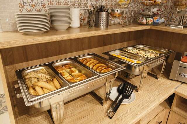 Отель Исаевский Тверь-98