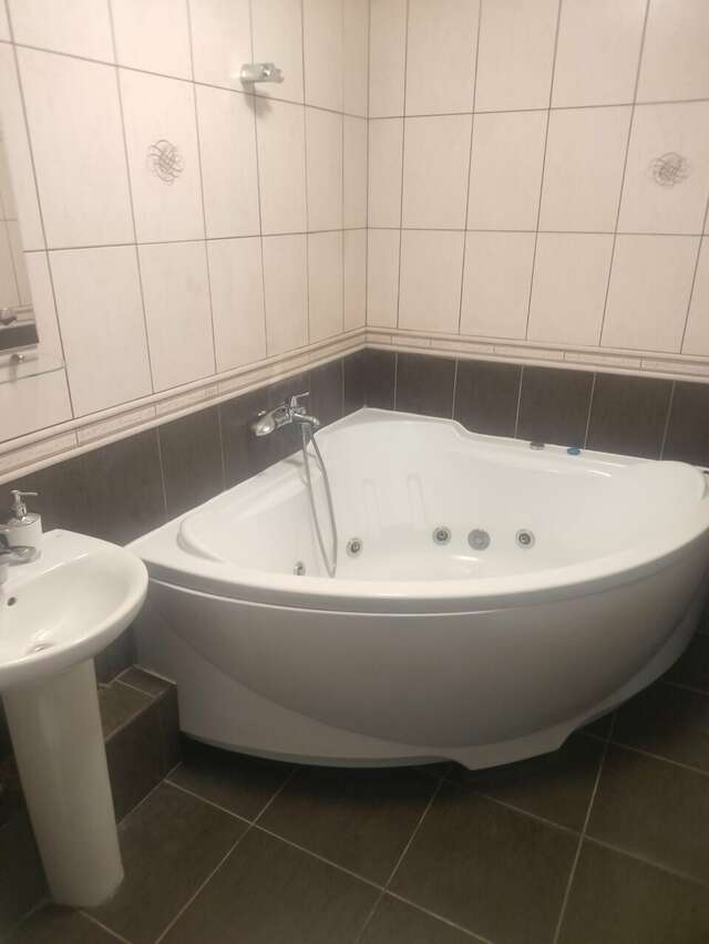 Отель Исаевский Тверь-111